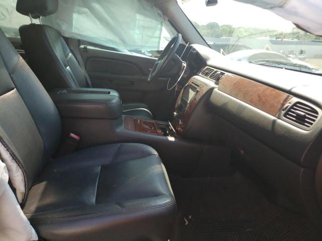 Photo 4 VIN: 1GNSKCE04DR353380 - CHEVROLET TAHOE K150 