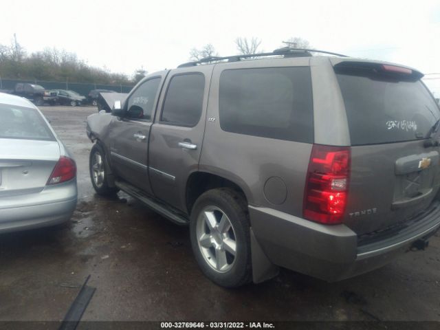 Photo 2 VIN: 1GNSKCE05CR259796 - CHEVROLET TAHOE 