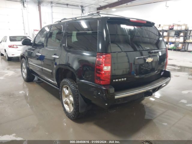 Photo 2 VIN: 1GNSKCE06BR386491 - CHEVROLET TAHOE 