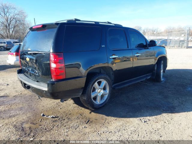 Photo 3 VIN: 1GNSKCE06DR249540 - CHEVROLET TAHOE 