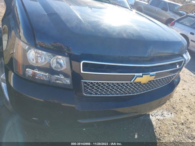 Photo 5 VIN: 1GNSKCE06DR249540 - CHEVROLET TAHOE 