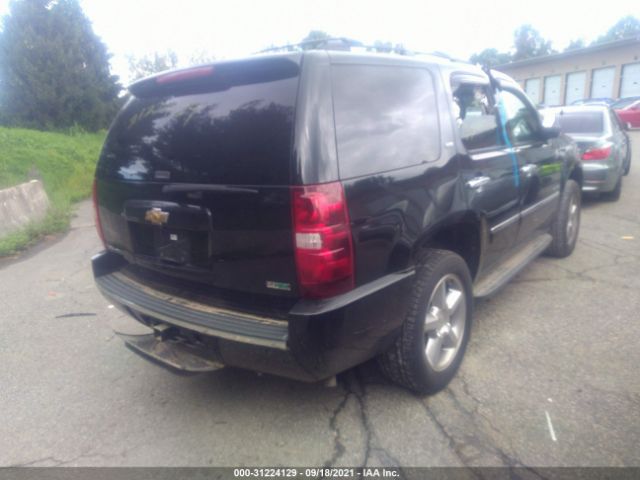 Photo 3 VIN: 1GNSKCE07BR100440 - CHEVROLET TAHOE 