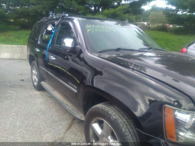 Photo 5 VIN: 1GNSKCE07BR100440 - CHEVROLET TAHOE 