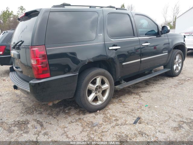 Photo 3 VIN: 1GNSKCE07DR255847 - CHEVROLET TAHOE 