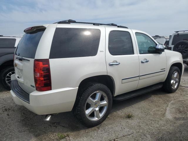 Photo 2 VIN: 1GNSKCE08BR293231 - CHEVROLET TAHOE K150 