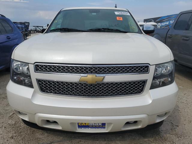 Photo 4 VIN: 1GNSKCE08BR293231 - CHEVROLET TAHOE K150 