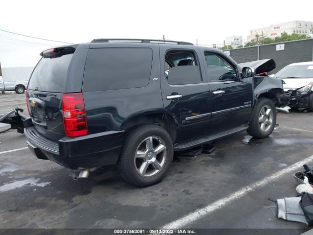 Photo 3 VIN: 1GNSKCE08DR229435 - CHEVROLET TAHOE 