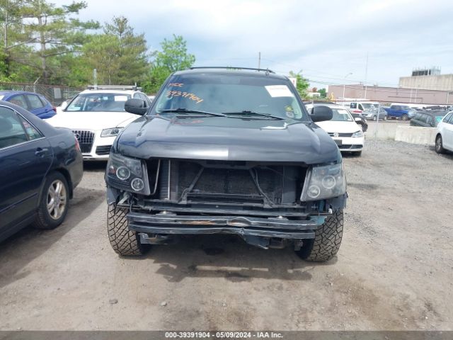 Photo 5 VIN: 1GNSKCE09BR359348 - CHEVROLET TAHOE 