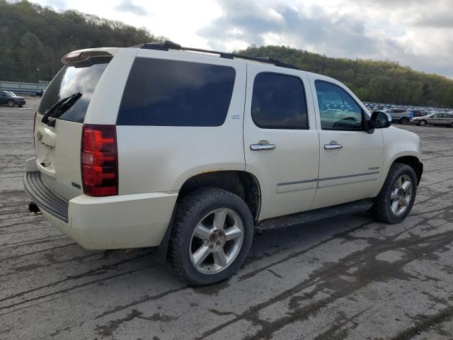 Photo 2 VIN: 1GNSKCE09BR396688 - CHEVROLET TAHOE K150 