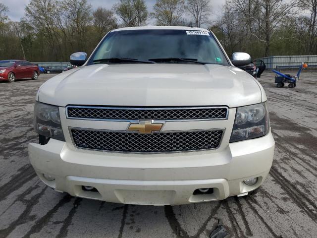 Photo 4 VIN: 1GNSKCE09BR396688 - CHEVROLET TAHOE K150 