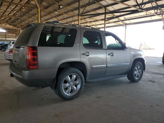 Photo 2 VIN: 1GNSKCE09CR241866 - CHEVROLET TAHOE 