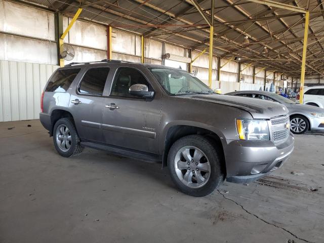 Photo 3 VIN: 1GNSKCE09CR241866 - CHEVROLET TAHOE 