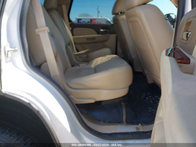 Photo 7 VIN: 1GNSKCE09DR227659 - CHEVROLET TAHOE 