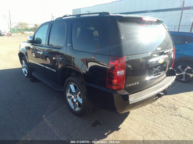 Photo 2 VIN: 1GNSKCE09DR279129 - CHEVROLET TAHOE 