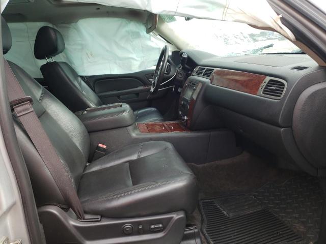 Photo 4 VIN: 1GNSKCE09ER132522 - CHEVROLET TAHOE K150 