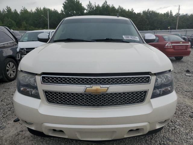 Photo 4 VIN: 1GNSKCE0XBR310854 - CHEVROLET TAHOE K150 