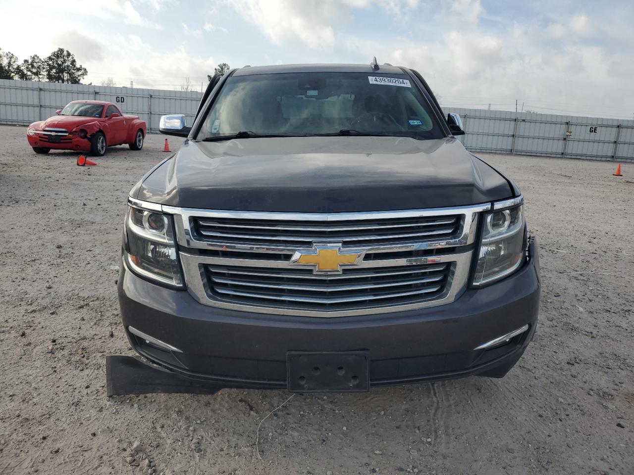 Photo 4 VIN: 1GNSKCKC2FR726532 - CHEVROLET TAHOE 