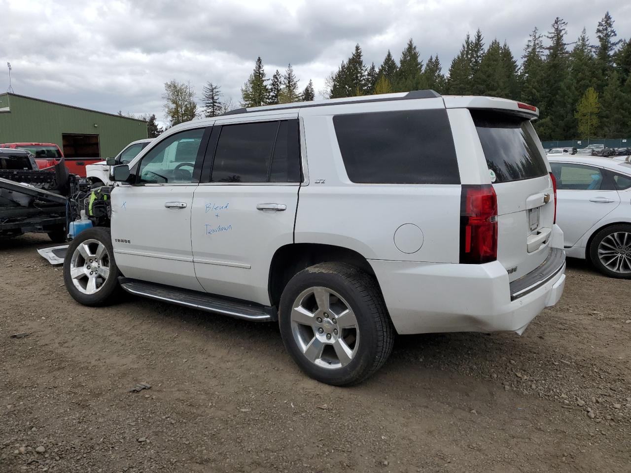 Photo 1 VIN: 1GNSKCKC6GR385394 - CHEVROLET TAHOE 