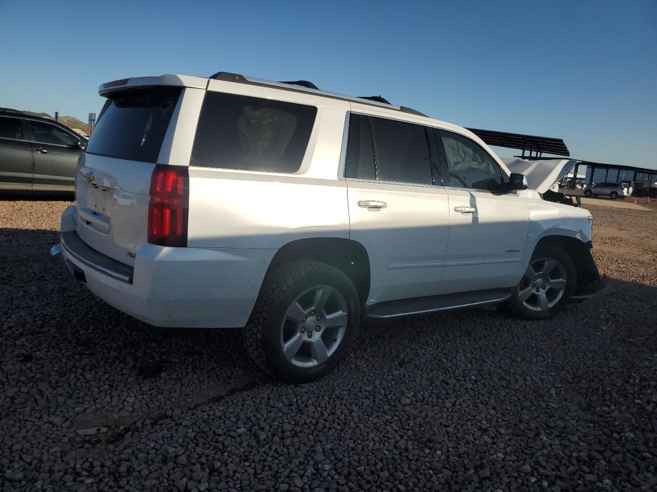 Photo 2 VIN: 1GNSKCKC8HR228449 - CHEVROLET TAHOE 