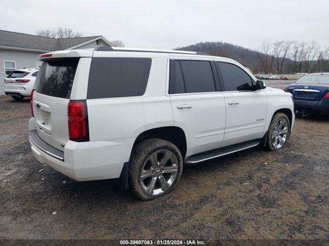 Photo 3 VIN: 1GNSKCKCXJR203929 - CHEVROLET TAHOE 