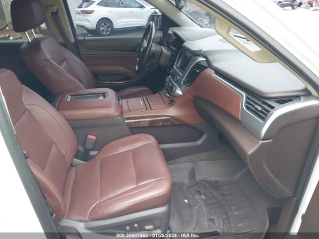 Photo 4 VIN: 1GNSKCKCXJR203929 - CHEVROLET TAHOE 