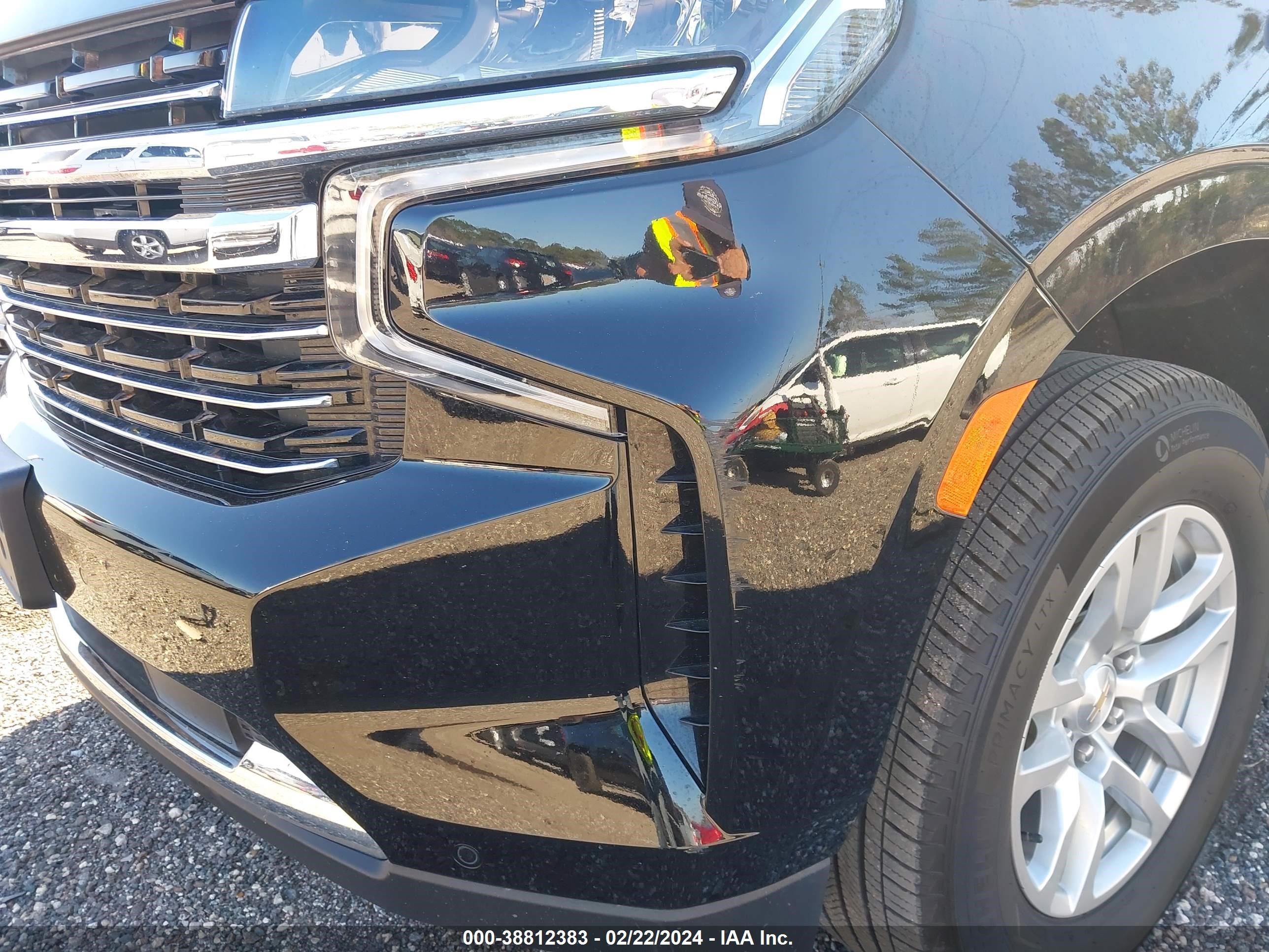 Photo 5 VIN: 1GNSKCKD3PR351356 - CHEVROLET SUBURBAN 