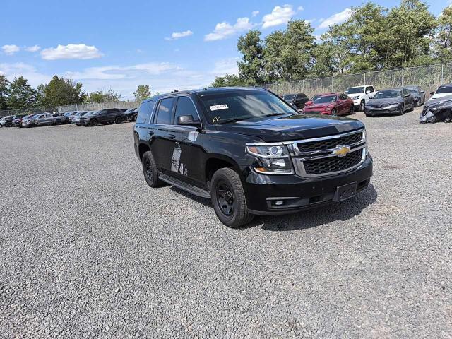 Photo 2 VIN: 1GNSKDEC4JR363578 - CHEVROLET TAHOE POLI 