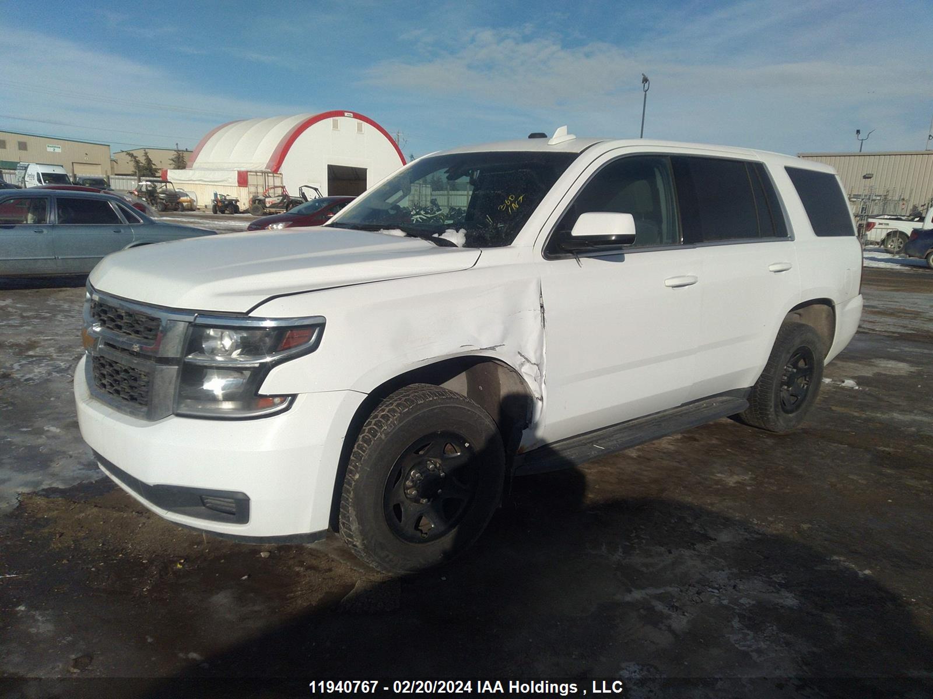 Photo 1 VIN: 1GNSKDEC5GR431573 - CHEVROLET TAHOE 