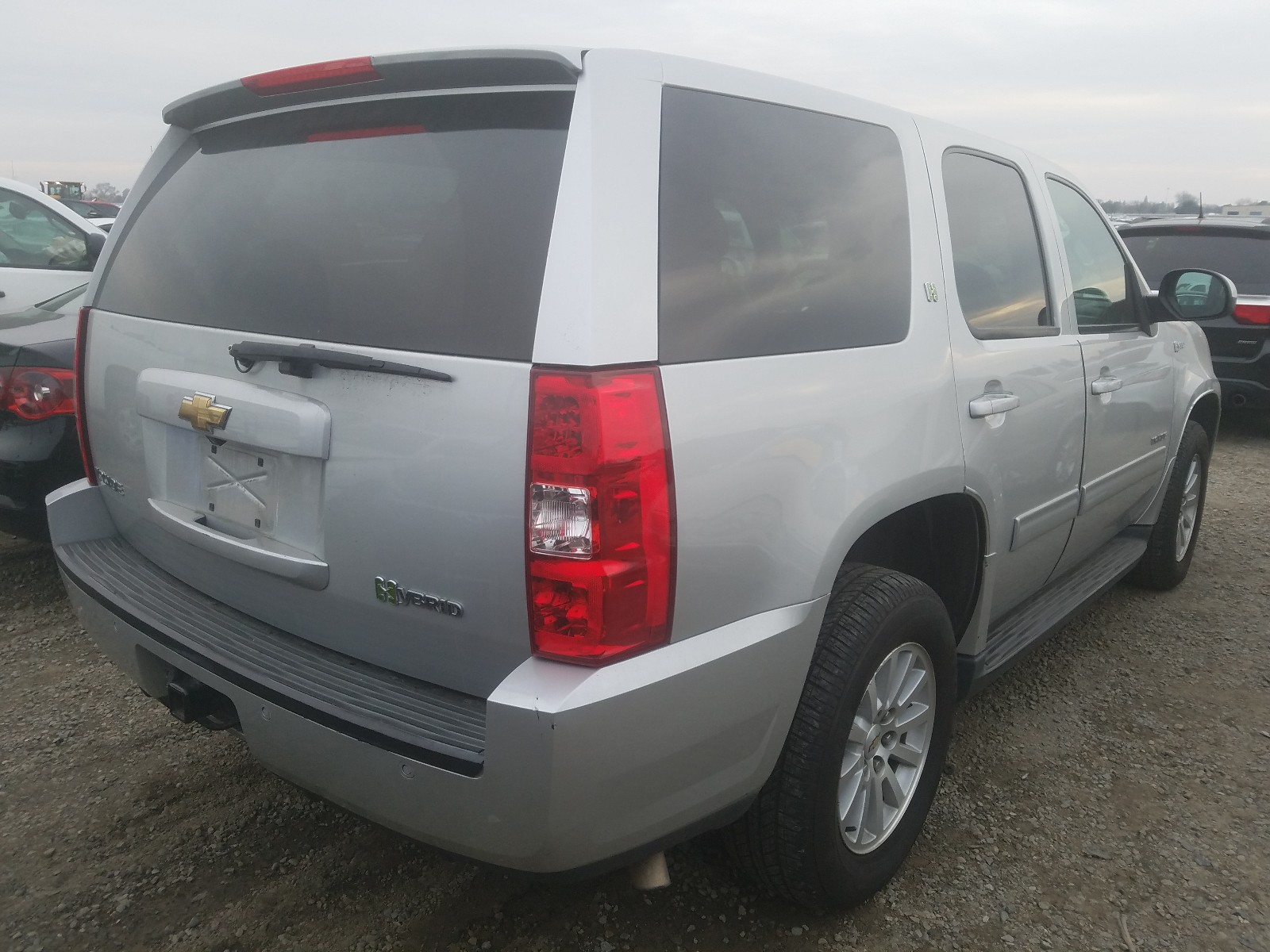 Photo 3 VIN: 1GNSKDFJ1BR280446 - CHEVROLET TAHOE HYBR 