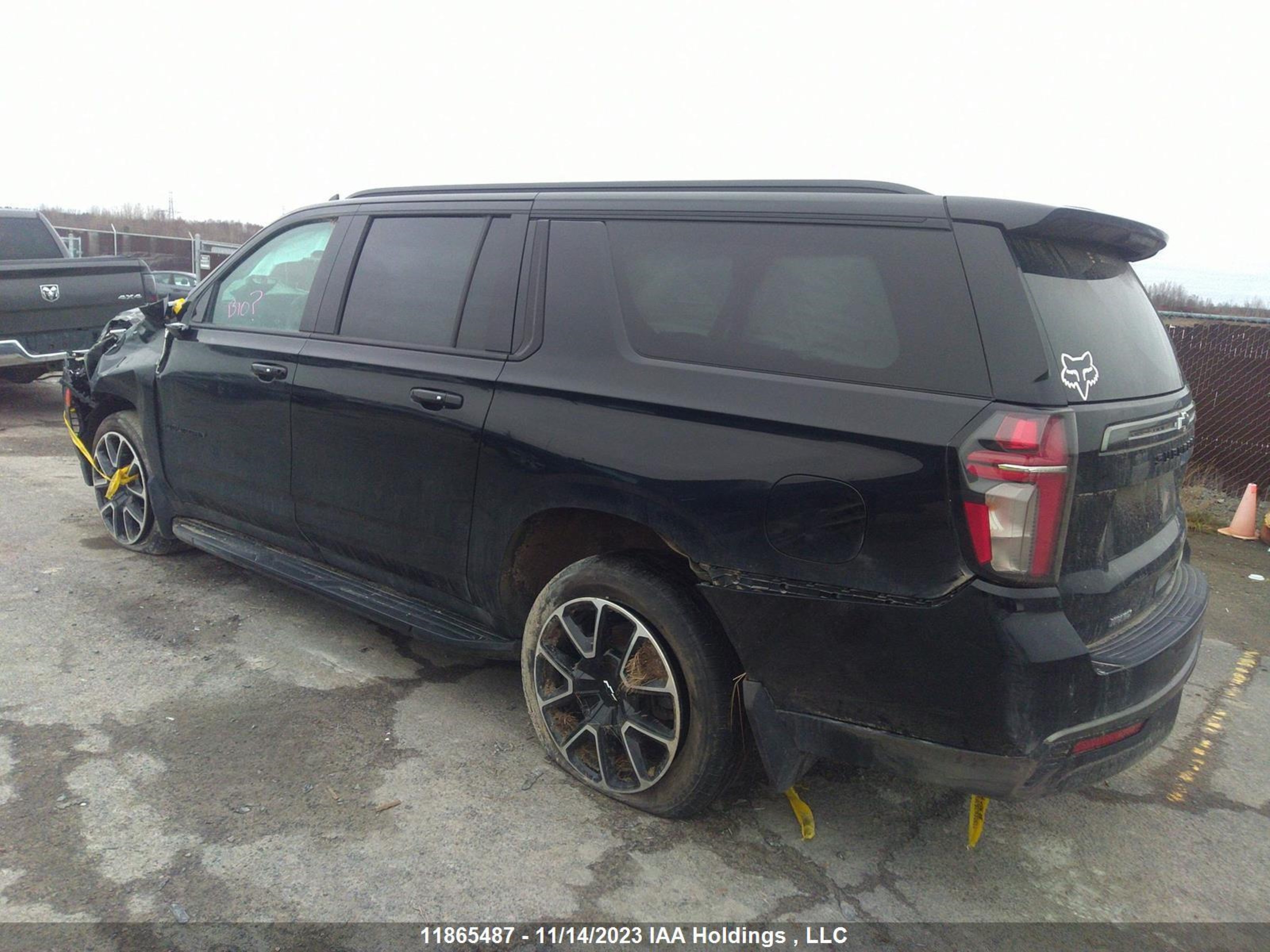 Photo 2 VIN: 1GNSKEKT6MR467715 - CHEVROLET SUBURBAN 