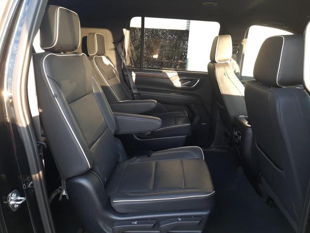 Photo 10 VIN: 1GNSKFKD8PR301358 - CHEVROLET SUBURBAN 