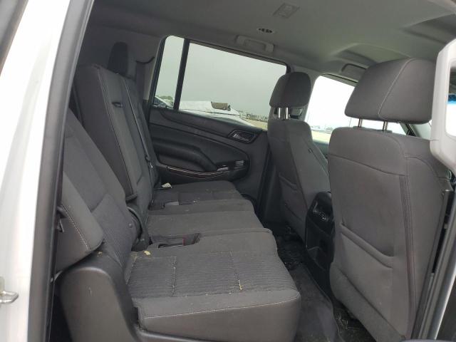 Photo 10 VIN: 1GNSKGKC7GR320657 - CHEVROLET SUBURBAN 