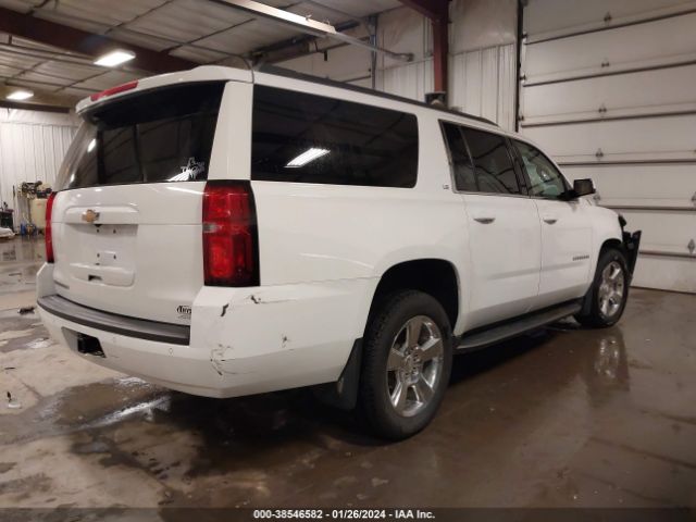 Photo 3 VIN: 1GNSKGKC8GR405183 - CHEVROLET SUBURBAN 