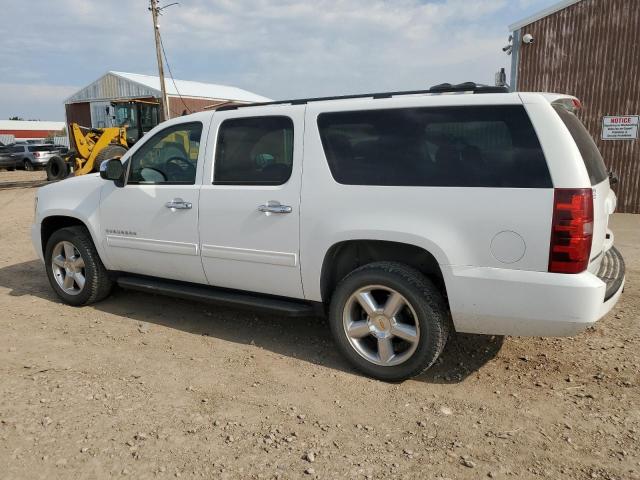 Photo 1 VIN: 1GNSKHE31BR320261 - CHEVROLET SUBURBAN 