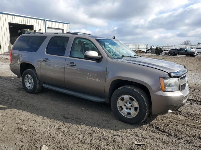 Photo 3 VIN: 1GNSKHE33BR290552 - CHEVROLET SUBURBAN 