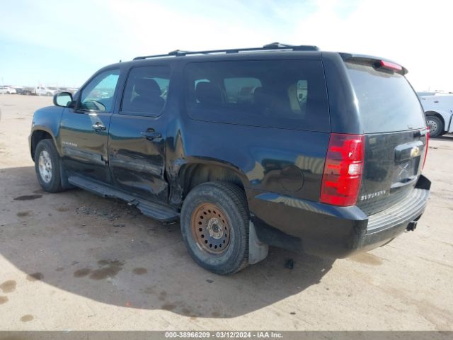 Photo 2 VIN: 1GNSKHE35BR194857 - CHEVROLET SUBURBAN 1500 