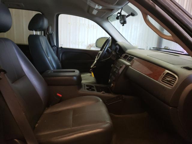 Photo 4 VIN: 1GNSKHE36BR207647 - CHEVROLET SUBURBAN K 