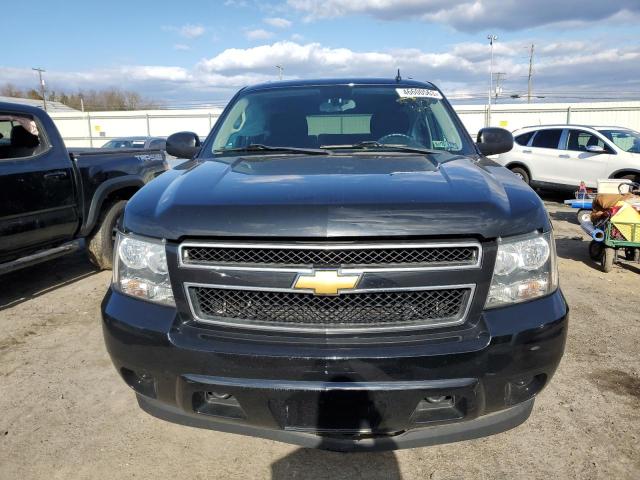 Photo 4 VIN: 1GNSKHE72DR276471 - CHEVROLET SUBURBAN K 