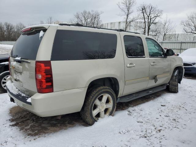 Photo 2 VIN: 1GNSKHE75DR142781 - CHEVROLET SUBURBAN K 