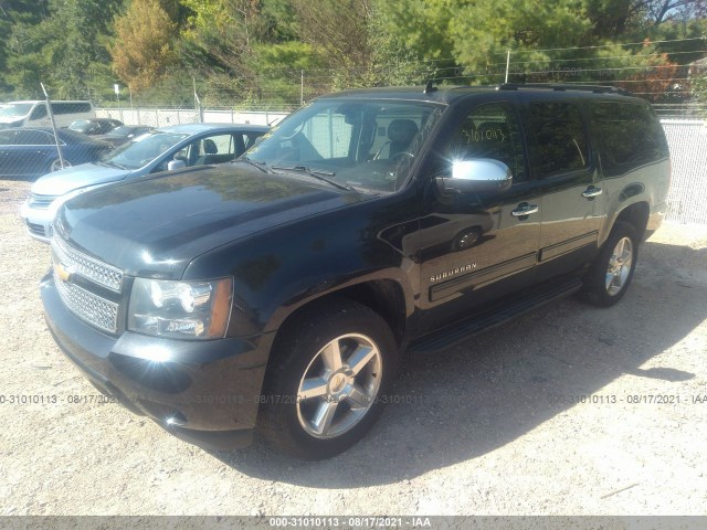 Photo 1 VIN: 1GNSKHE77DR235043 - CHEVROLET SUBURBAN 