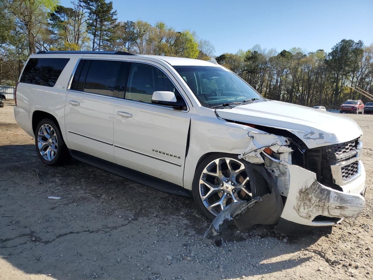 Photo 3 VIN: 1GNSKHKC0KR406388 - CHEVROLET SUBURBAN 