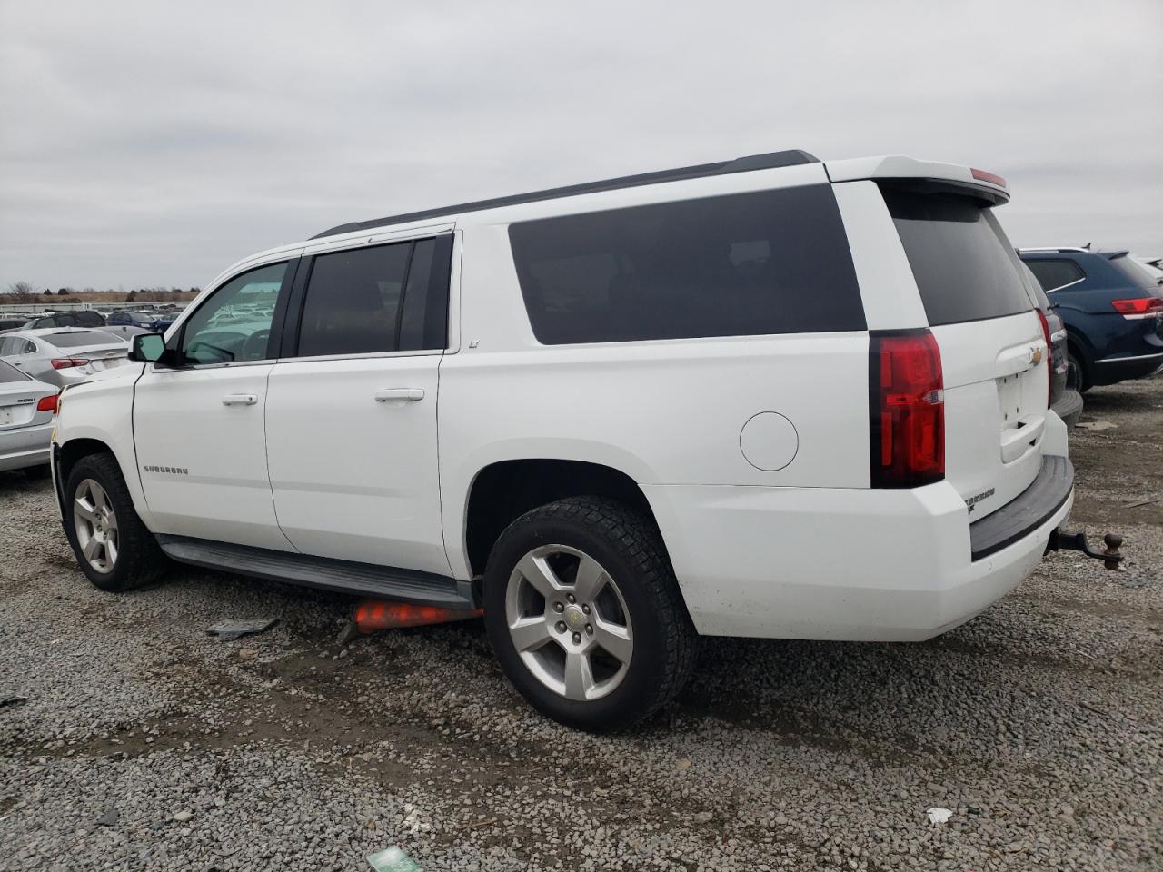 Photo 1 VIN: 1GNSKHKC1GR122825 - CHEVROLET SUBURBAN 