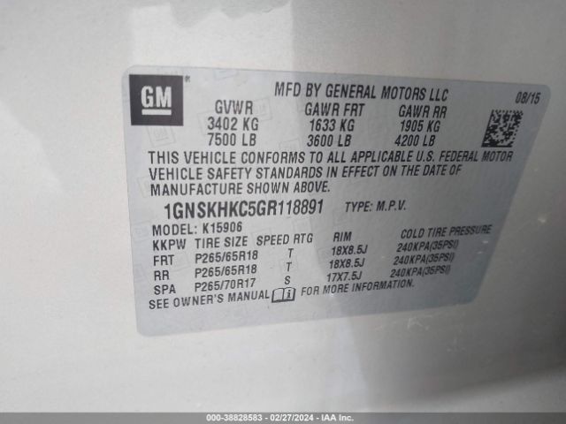 Photo 8 VIN: 1GNSKHKC5GR118891 - CHEVROLET SUBURBAN 