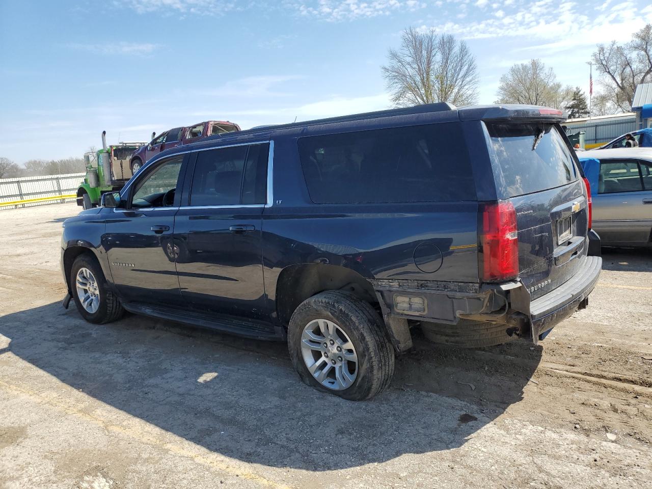 Photo 1 VIN: 1GNSKHKC5KR393010 - CHEVROLET SUBURBAN 