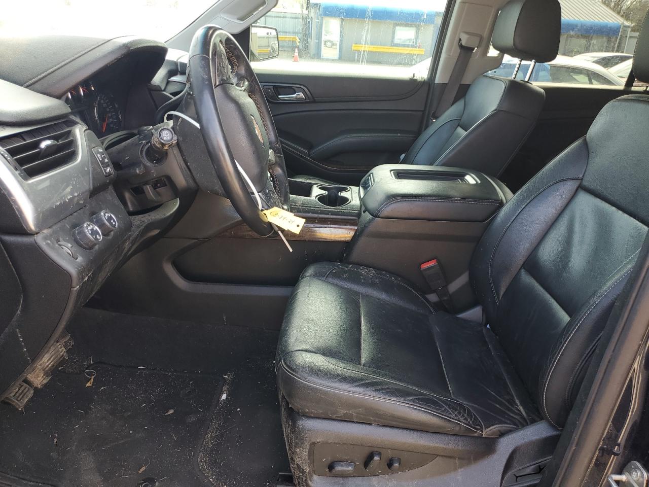 Photo 6 VIN: 1GNSKHKC5KR393010 - CHEVROLET SUBURBAN 