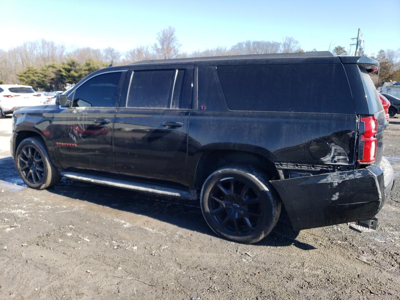 Photo 1 VIN: 1GNSKHKC6GR366938 - CHEVROLET SUBURBAN 