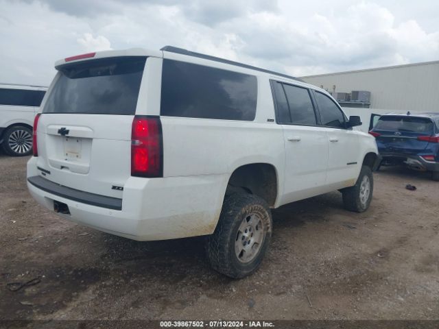 Photo 3 VIN: 1GNSKHKC6JR295439 - CHEVROLET SUBURBAN 