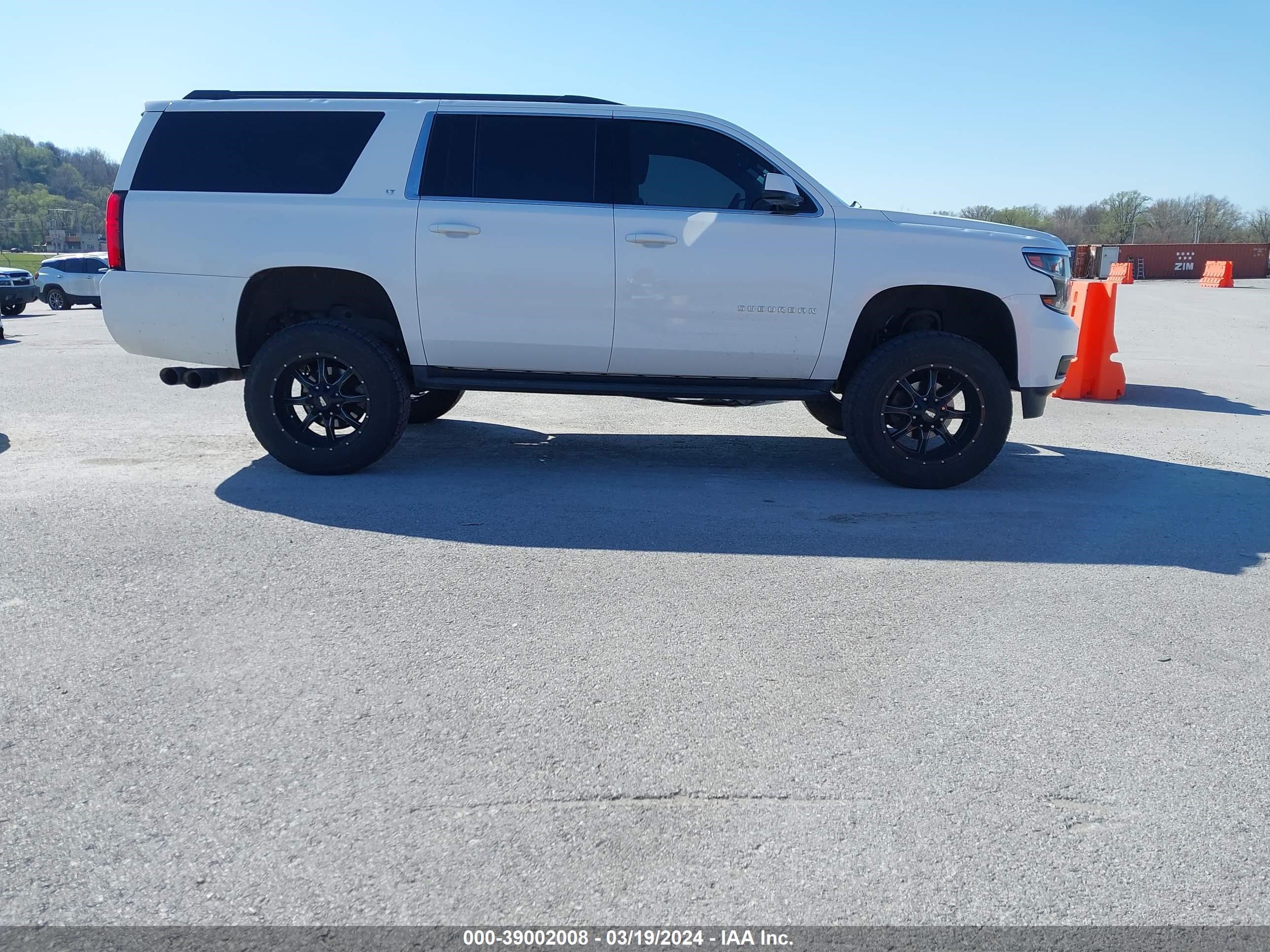 Photo 12 VIN: 1GNSKHKC7GR211282 - CHEVROLET SUBURBAN 