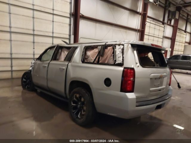 Photo 2 VIN: 1GNSKHKC7JR238067 - CHEVROLET SUBURBAN 