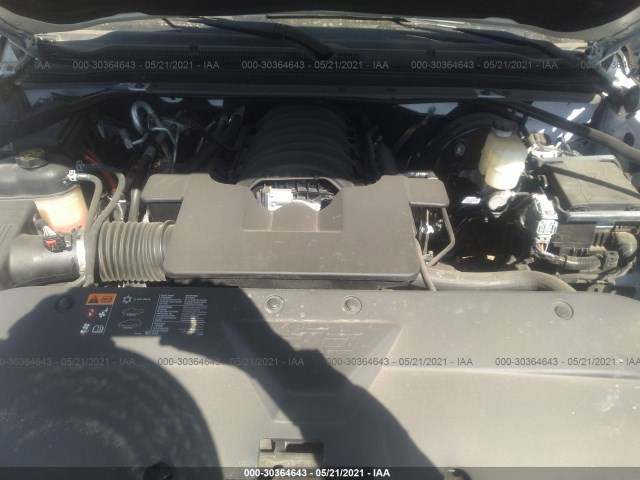 Photo 9 VIN: 1GNSKHKC8LR268455 - CHEVROLET SUBURBAN 